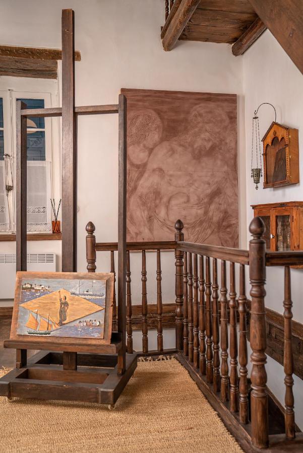 The 1813 Painter'S Villa By Neuvel Galaxidi Екстер'єр фото
