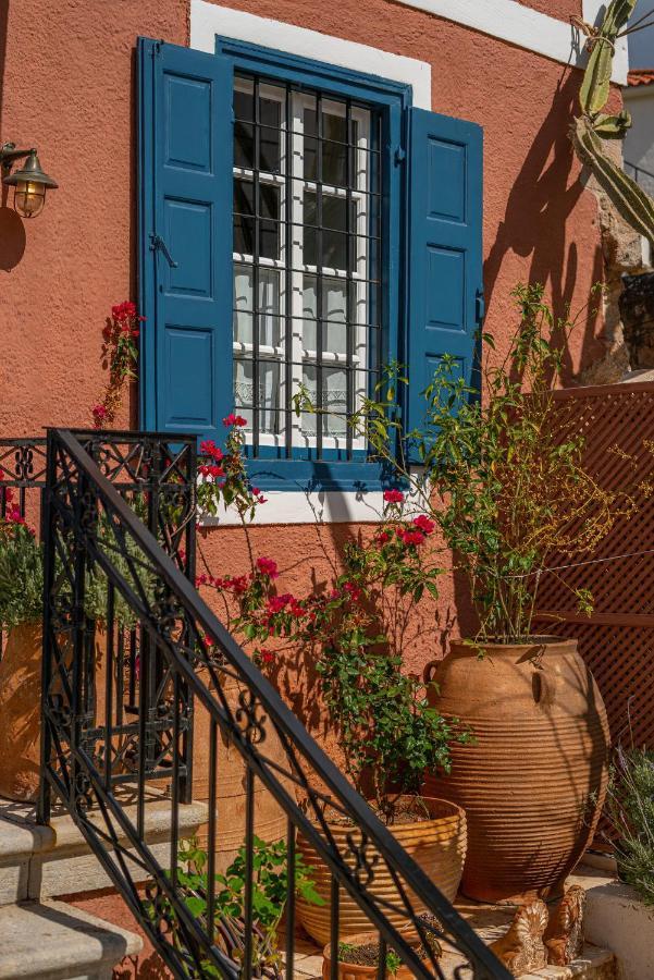 The 1813 Painter'S Villa By Neuvel Galaxidi Екстер'єр фото